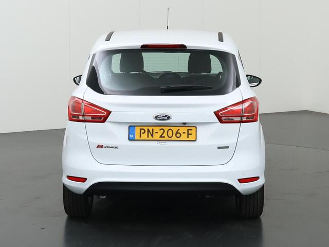 Ford B-MAX 1.0 EcoBoost Titanium | Navigatie | Parkeercanera | Parkeersensoren | Climate Control | Voorruitverwarming |
