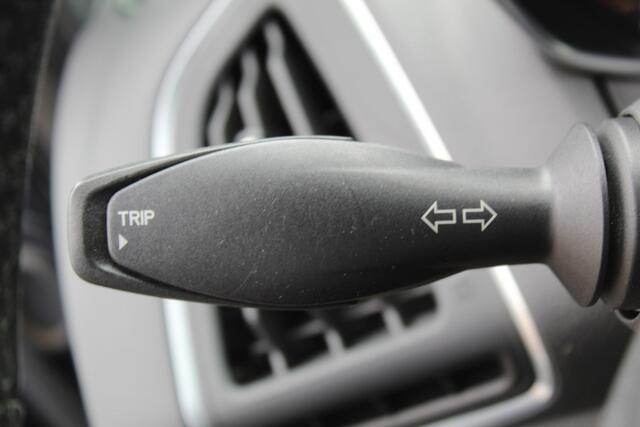 Ford B-MAX 1.0 EcoBoost Titanium , 100pk , Mooie hoge zit Climate control , Panoramadak , Cruise Bluetooth Camera , Parkeersensoren V+A , LED dagrijverlichting