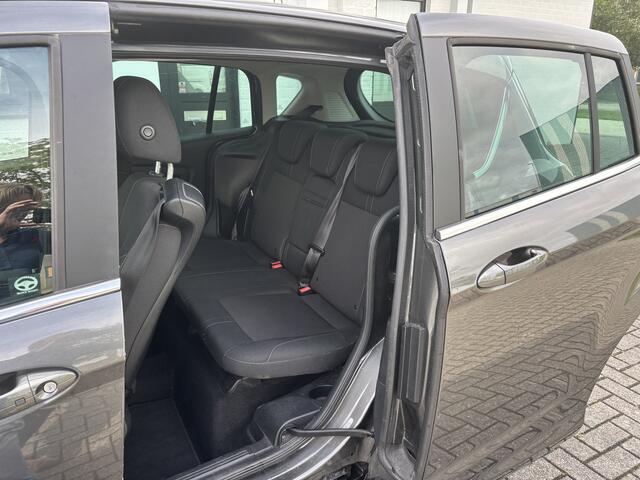 Ford B-MAX 1.0i EcoBoost Titanium 101 PK. Zuinige en als nieuw rijdende auto !!!