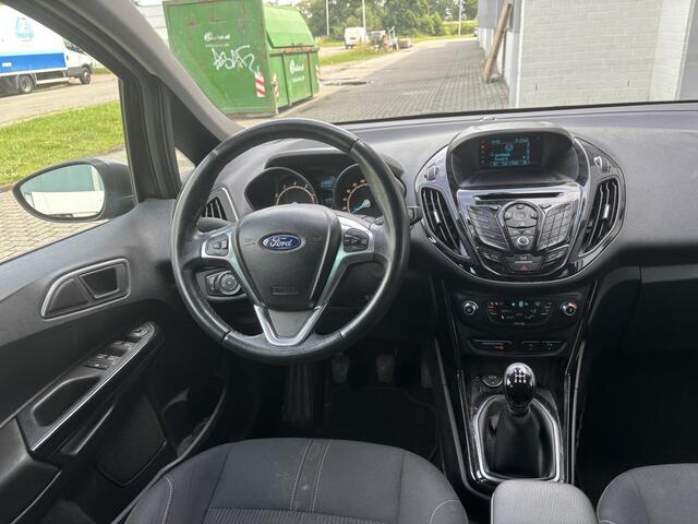 Ford B-MAX 1.0i EcoBoost Titanium 101 PK. Zuinige en als nieuw rijdende auto !!!