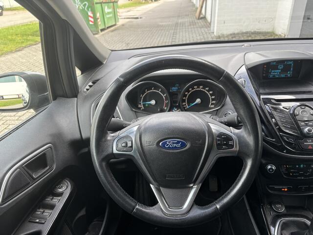 Ford B-MAX 1.0i EcoBoost Titanium 101 PK. Zuinige en als nieuw rijdende auto !!!