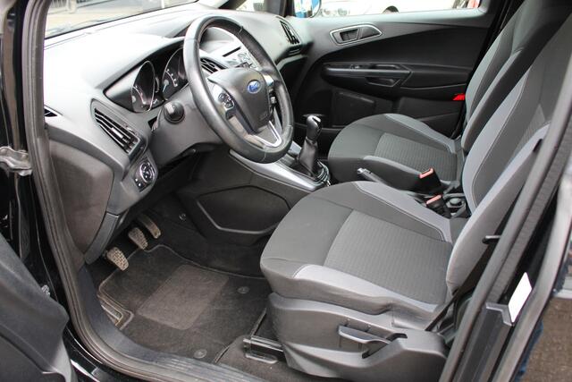 Ford B-MAX 1.0i "Titanium" Clima - Navi - PDC !!! 100 Pk