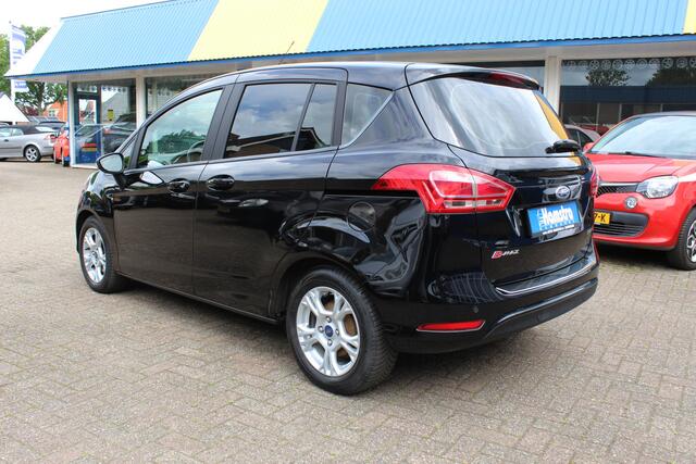 Ford B-MAX 1.0i "Titanium" Clima - Navi - PDC !!! 100 Pk
