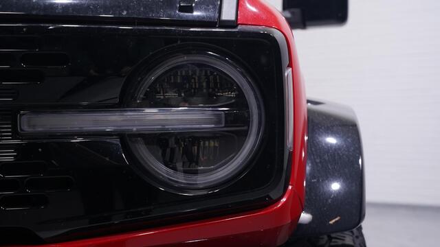 Ford BRONCO 2.7 V6 Wildtrack Aut. Grijs Kenteken 2p Navi, Camera, LED Koplampen, Trekhaak, Verkoop in opdracht