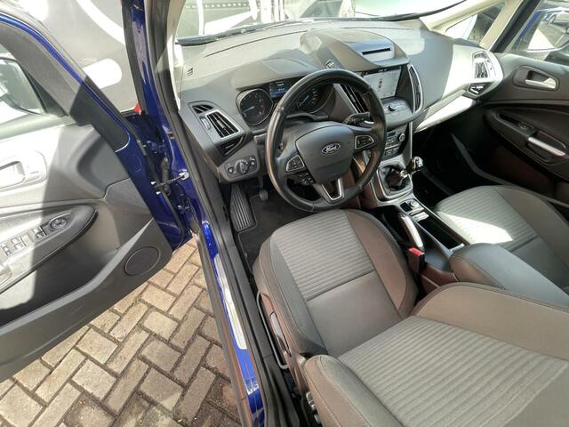 Ford C-MAX 1.0 Titanium