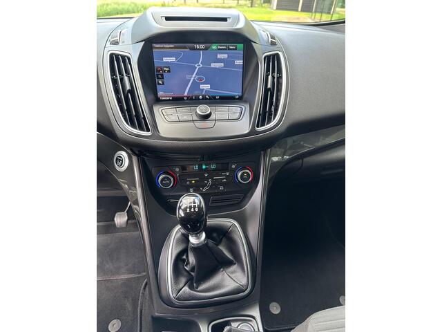 Ford C-MAX 1.0 Titanium