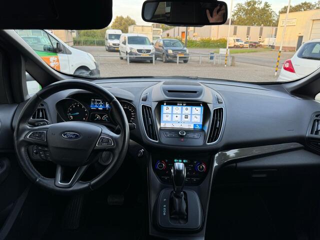 Ford C-MAX 1.5 Titanium Automaat.