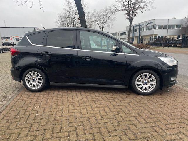 Ford C-MAX 1.5 150pk Titanium Airco/ECC,Navigatie,Camera