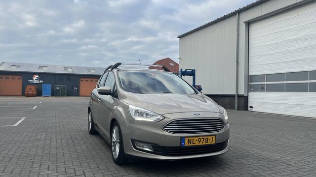 Ford C-MAX 1.0 Titanium