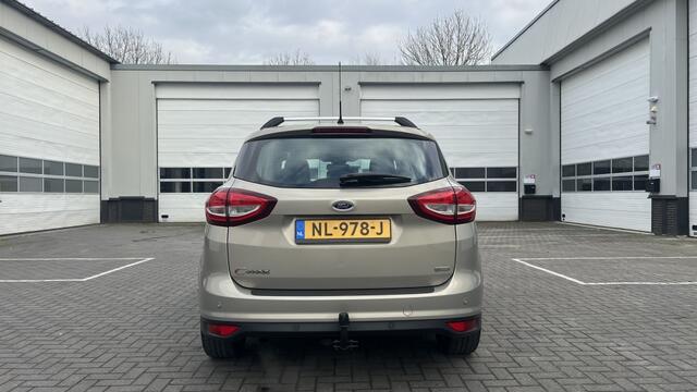 Ford C-MAX 1.0 Titanium