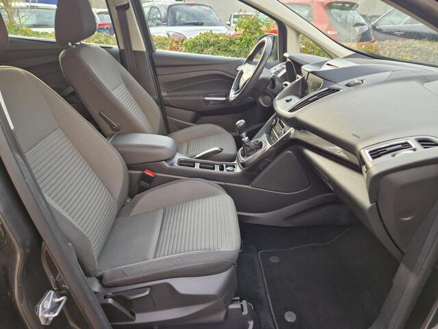 Ford C-MAX 1.0 Titanium