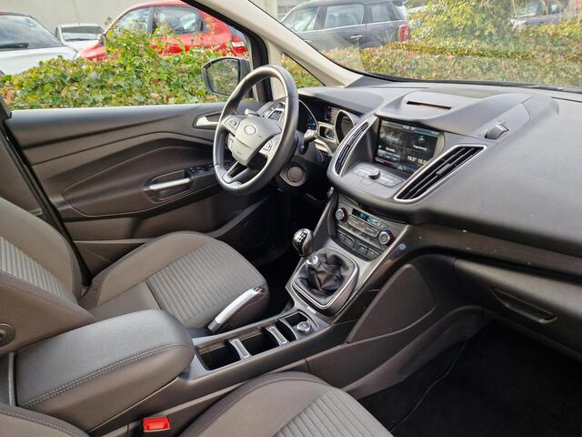 Ford C-MAX 1.0 Titanium