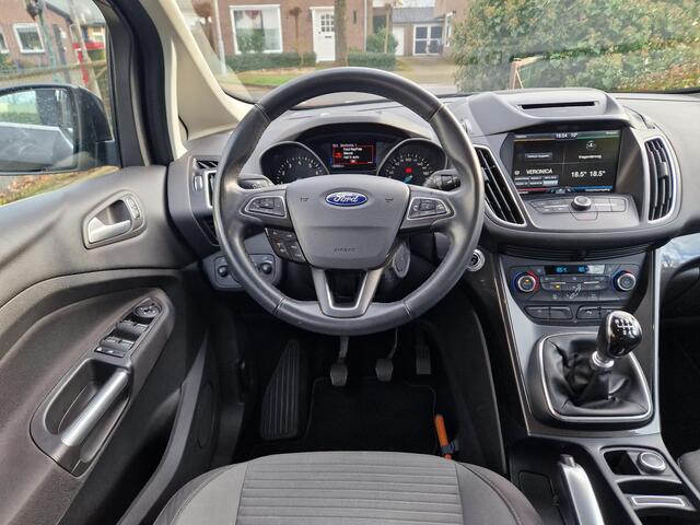 Ford C-MAX 1.0 Titanium