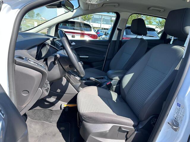 Ford C-MAX 1.0 125PK Titanium | Trekhaak | Camera | Navigatie | Verwarmde voorruit | Parkeerassistent