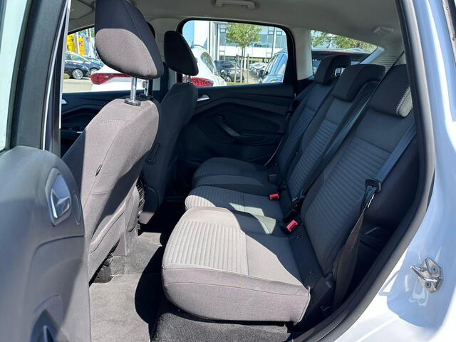 Ford C-MAX 1.0 125PK Titanium | Trekhaak | Camera | Navigatie | Verwarmde voorruit | Parkeerassistent