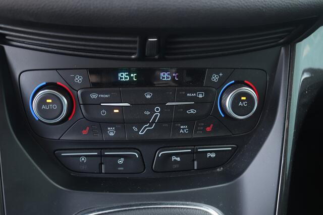 Ford C-MAX BJR 2018 1.0 126 PK Titanium AIRCO / PDC VOOR EN ACHTER / TREKHAAK / STUURBEKR. / ELECTR. RAMEN