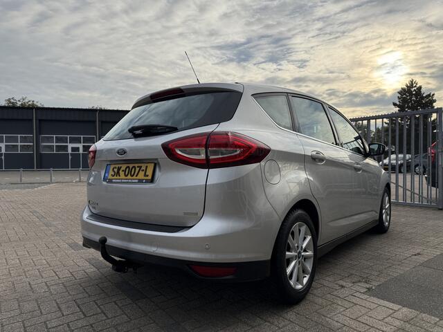 Ford C-MAX 1.0 Titanium uitvoering..!! Navigatie, Climate contr, Trekhaak, Parkeersens, etc..!!