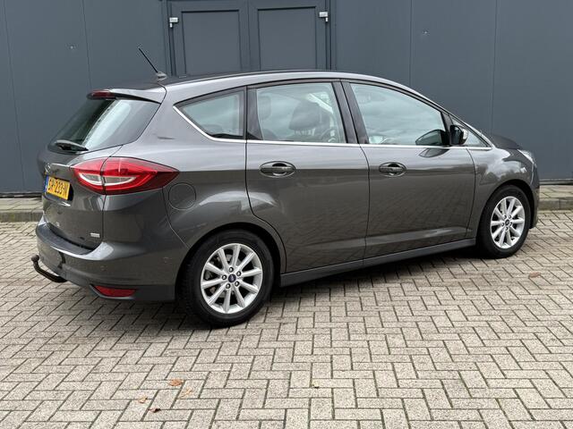 Ford C-MAX 1.5 Titanium / Trekhaak / Navigatie / Cruise Control / Bluetooth / Climate Control / Navigatie / Camera