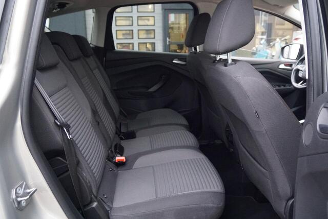 Ford C-MAX 1.0 Titanium + KEYLESS / WINTERPAKKET / TREKHAAK