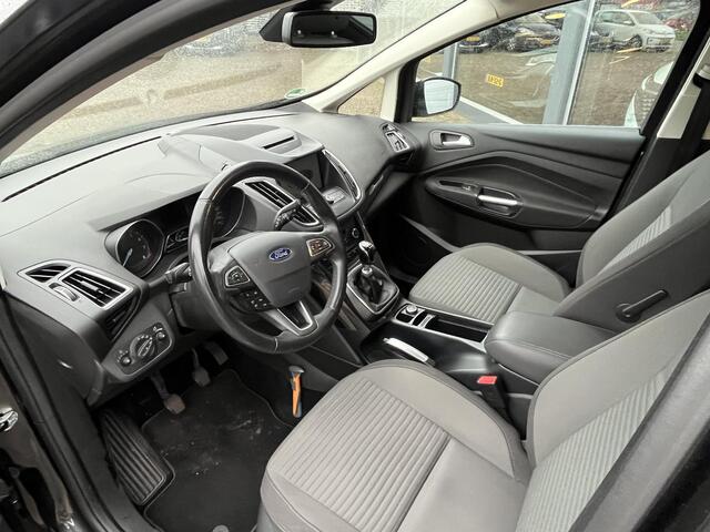 Ford C-MAX 1.0 Titanium