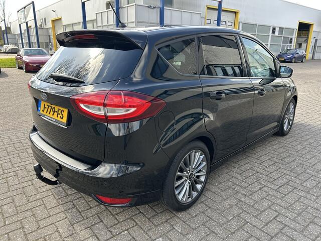 Ford C-MAX 1.0 Titanium XENON CARPLAY CAMERA TRHK NAP!