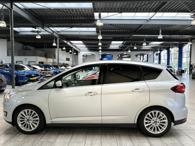 Ford C-MAX Ecoboost 125pk Titanium | Dealer onderhouden | Trekhaak | Winterpack | Sync 3 | Camera | Parkeersensoren rondom |