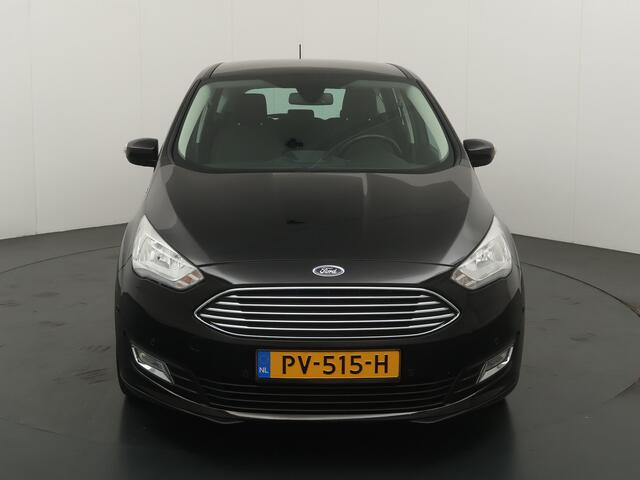 Ford C-MAX 1.5 EcoBoost 150 pk Titanium | Trekhaak | Winter Pack | Camera | 4 seiz. banden | Navi | Clima | Cruise