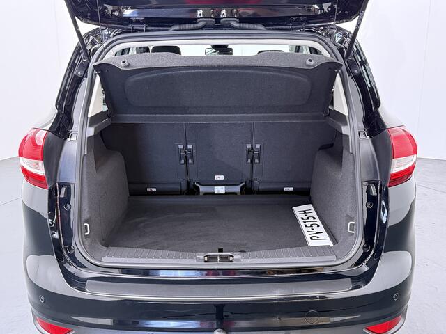 Ford C-MAX 1.5 EcoBoost 150 pk Titanium | Trekhaak | Winter Pack | Camera | 4 seiz. banden | Navi | Clima | Cruise