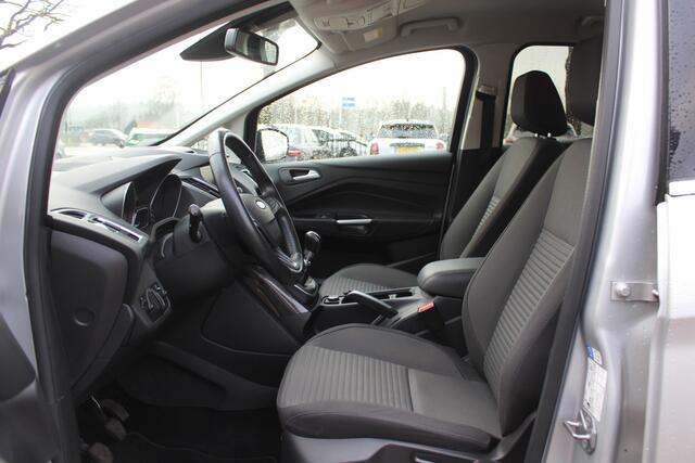 Ford C-MAX 1.5 Titanium / NL Auto! / 1e Eign. / Trekhaak / Navigatie / Parkeerhulp V+A / 17'' / Cruise Control