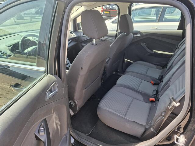 Ford C-MAX 1.5 Titanium