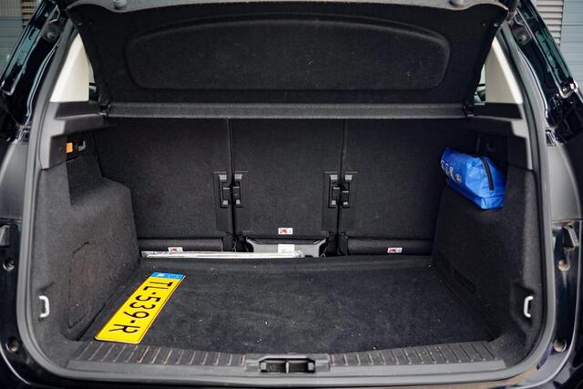 Ford C-MAX 1.5 Titanium / Trekhaak / Carplay / NL Auto / Dealeronderhoud / 4 Cilinder