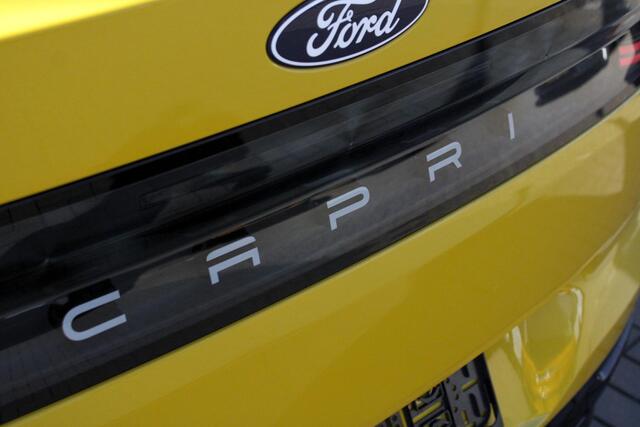 Ford CAPRI Premium Extended Range RWD 77 kWh 286pk | Ford Voorraad | Driver Assistance Pack | Panoramadak |