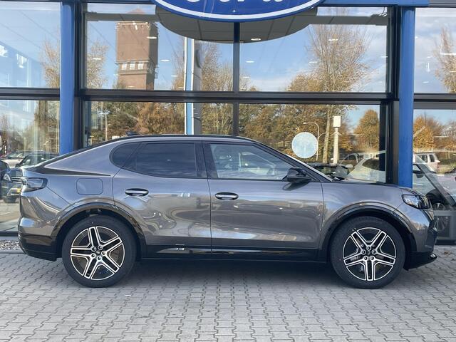 Ford CAPRI Premium Extended Range RWD 77 kWh | ¤1500,- Voordeel ! | DIRECT LEVERBAAR | AGR Voorstoelen | Energiezuinige Warmtepomp |Driver Assistance Pack |