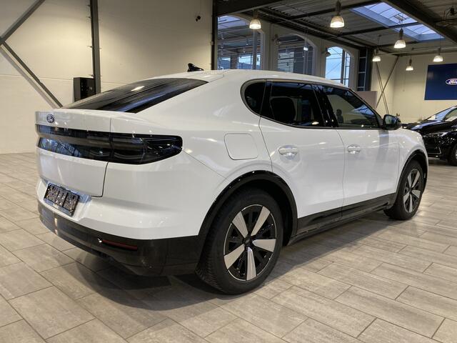 Ford CAPRI Extended Range RWD | Trekhaak | AGR stoelen | Warmtepomp | Camera | Adapt. Cruise | 19" | fabr. gar. tm 2028