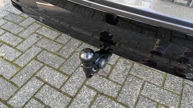 Ford CAPRI Select Extended Range RWD 77 kWh Direct leverbaar | 21 inch velgen | Warmtepomp | massage stoelen | Stoel en stuur verwarming | Trekhaak