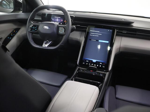 Ford CAPRI Premium Extended Range RWD 77 kWh | Elektr. Trekhaak | AGR Stoelen | 360° Camera | Head Up | Cruise Control Adaptief |