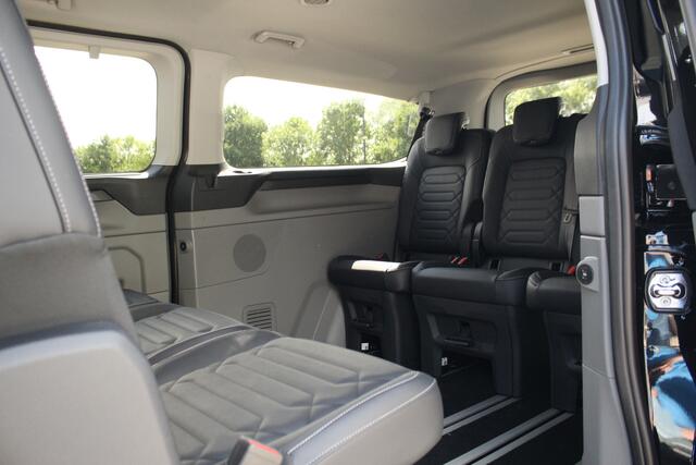 Ford Custom Tourneo 2.5 PHEV 233pk L2H1 Titanium X | 8-Persoons | 360° Camera | B&O | 3-Zone Climate | Trekhaak Opklapbaar | Lease 1.165,- p/m