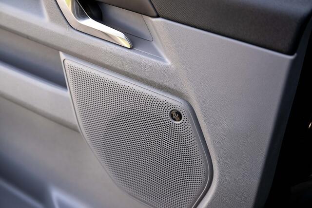 Ford Custom Tourneo Tourneo 2.5 L1 Titanium X | 360° | B&O | Elek. schuifdeuren | Adap. Cruise | 20' Inch | 8-persoons | Incl BTW |