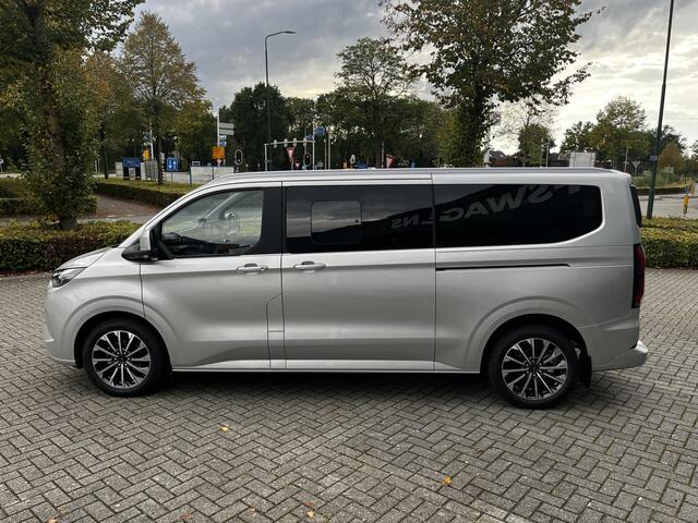 Ford Custom Tourneo 340 2.5 PHEV L2H1 Titanium X VIP Bus 8p. | FULL OPTIONS! | E-Trekhaak | Panodak | Elek. zijschuifdeuren | AGR-stoelen | Digitale binnenspiegel | etc. etc.