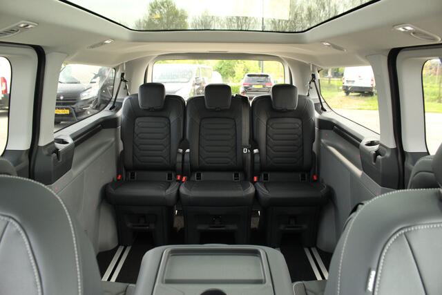 Ford Custom Tourneo 2.5 PHEV 233pk L2H1 Titanium X | Incl. BPM | 8-Persoons | Panorama | 360° Camera | B&O | 3-Zone Climate | Trekhaak Opklapbaar | Lease 932,- p/m
