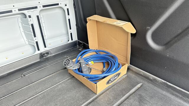 Ford E-Transit 350 L3H2 Trend 68kWh