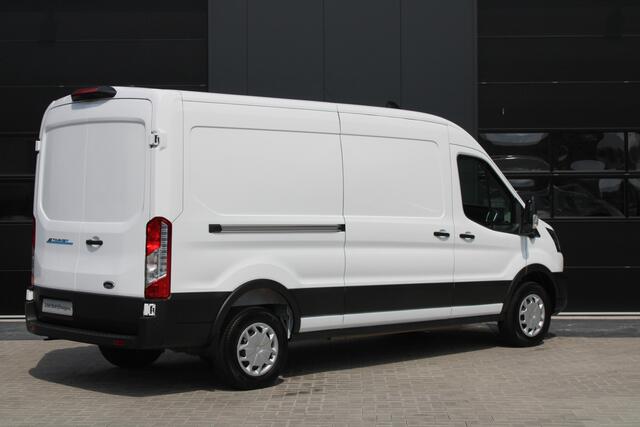 Ford E-Transit 350 L3H2 Trend 68 kWh Vol Elektrisch - 360 Camera - Pro Power Onboard - Dodehoek Assistent - Rijklaar