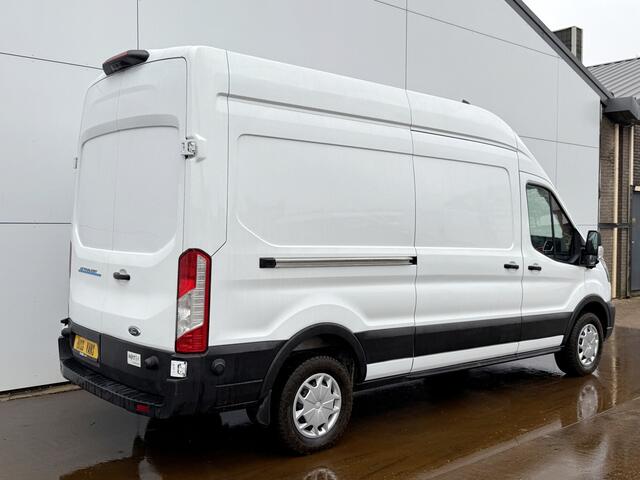 Ford E-Transit 390 184PK 390 Elektrisch 75kWh 334km WLTP BEV Snelladen L2H2 Climate Control Carplay Camera Stoelverwarming Parkeersensoren voor achter Laadkabel