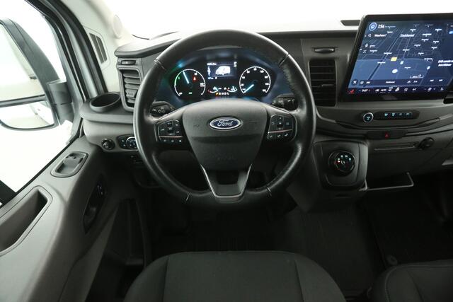 Ford E-Transit L3H2 Trend 89 kWh | 4,25 T + B-Rijbewijs | SOH 96% | Snelladen | Airco | Camera | Cruise | 3-Zits | Carplay | Stoelverw. | Parkeersens.