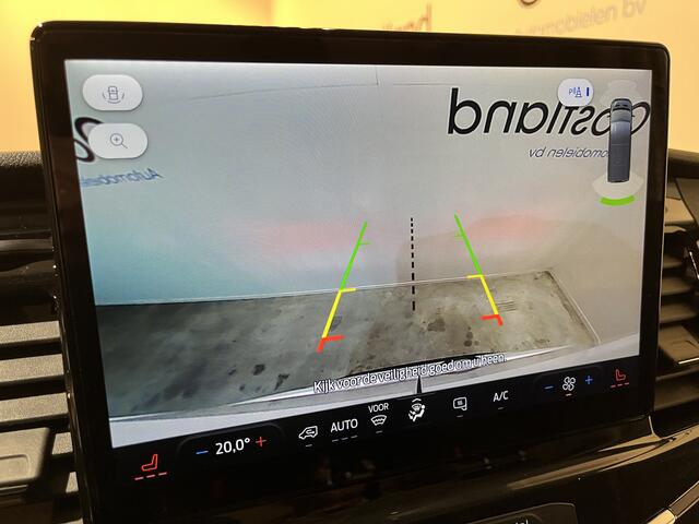 Ford E-Transit 350 L2H2 Trend 68 kWh 184 PK / 100% Elektrisch !! / Airco / Cruise Control / CarPlay / Camera / Navigatie / 3-Zits / 10.350 KM !!