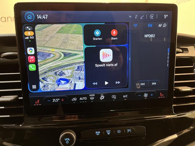 Ford E-Transit 350 L2H2 Trend 68 kWh / 100% Elektrisch !! / Airco / Cruise Control / CarPlay / Camera / Navigatie / 3-Zits / 11.500 KM !!