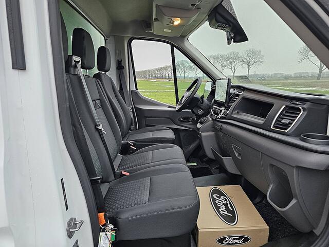 Ford E-Transit 390 L3 Trend 89 kWh electrisch, gesloten laadbak, laadklep, zijdeur, airco, automaat, navi, spoiler, NIEUW!!