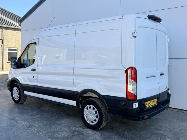 Ford E-Transit 68kWh 184PK L2H2 317km WLTP 96,1% (SOH) BEV Snelladen Camera Cruise control Climate control Carplay Navigatie Parkeersensoren