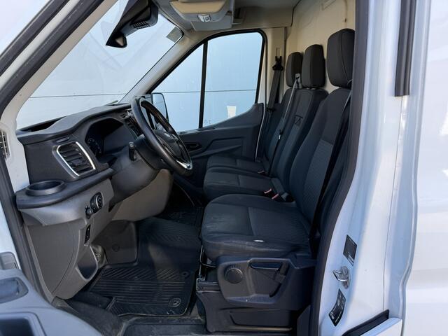 Ford E-Transit 68kWh 184PK L2H2 317km WLTP 96,1% (SOH) BEV Snelladen Camera Cruise control Climate control Carplay Navigatie Parkeersensoren