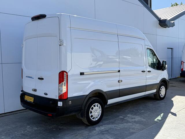 Ford E-Transit 68kWh 184PK L3H3 317km WLTP 96,3% (SOH) BEV Snelladen Camera Cruise control Climate control Carplay Navigatie Laadkabel Parkeersensoren